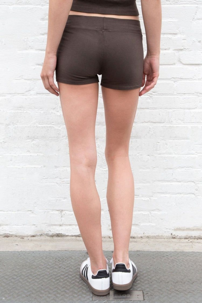 Short Brandy Melville Madelyn Marron Foncé | UUQ-38077421